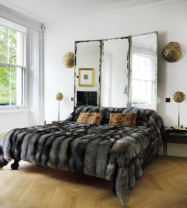 Mirrors used as a headboard #headboard #bedroom #homedecor #decoratingideas #decorhomeideas