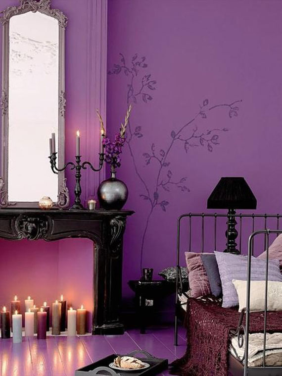 Candle arrangement in a purple bedroom #homedecor #bedroom #decoratingideas #accent #decorhomeideas