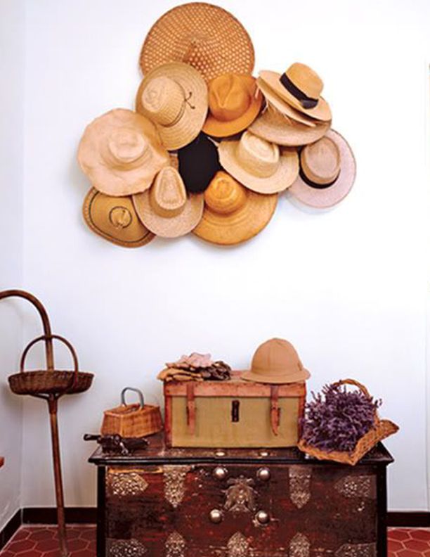 Hat collection as a wall decor #homedecor #decoratingideas #accent #decorhomeideas
