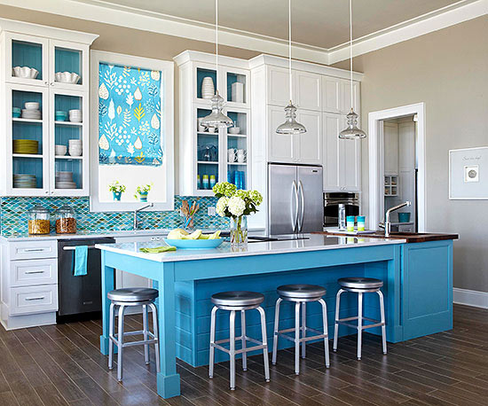 10+ Lovely Blue Kitchens That Can Make You Re-Paint Yours | Decor Home ...