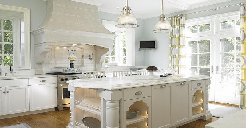 Blue-and-white kitchen