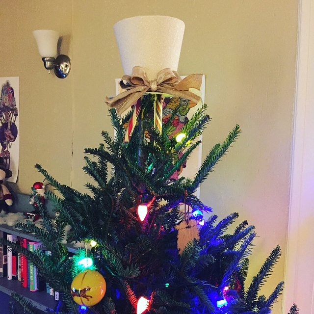 Top Hat Christmas tree topper
