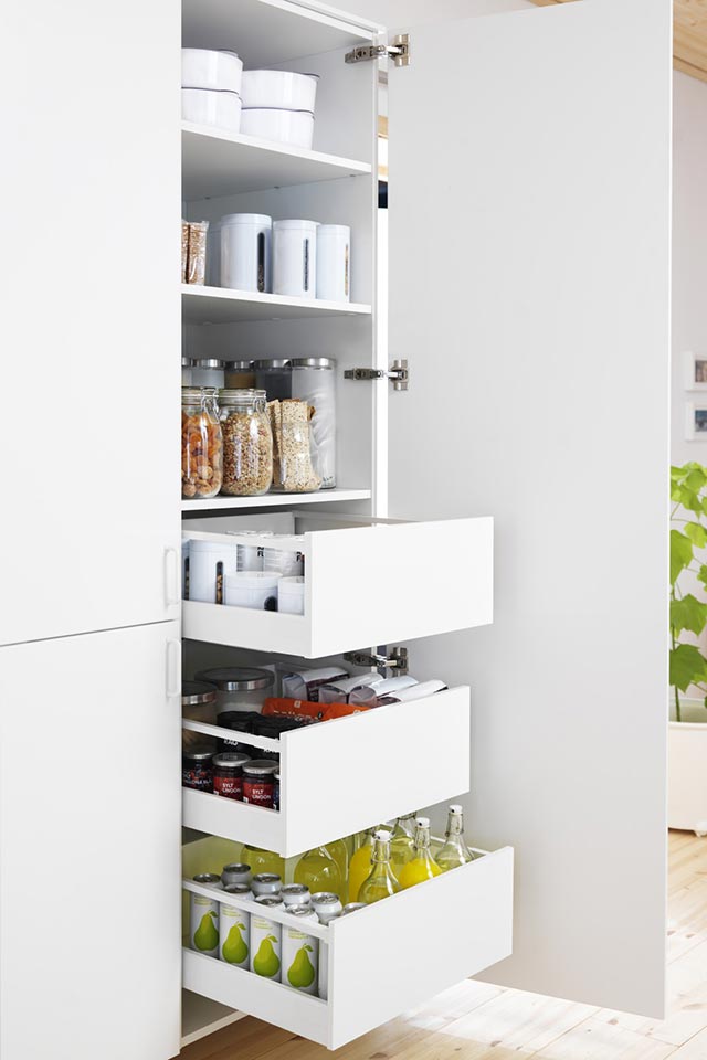 Vertical Storage kitchen solution #kitchen #storage #organize #organization #decor #homedecor #decoratingideas #decorhomeideas