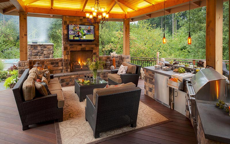 Gorgeous outdoor kitchen in a patio #patio #homedecor #backyard #furniture #garden #decoratingideas #decorhomeideas 