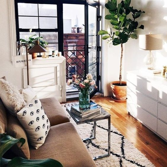 Small urban house ideas #decoratingideas #homedecor #tinyplace #space #apartments #decorhomeideas