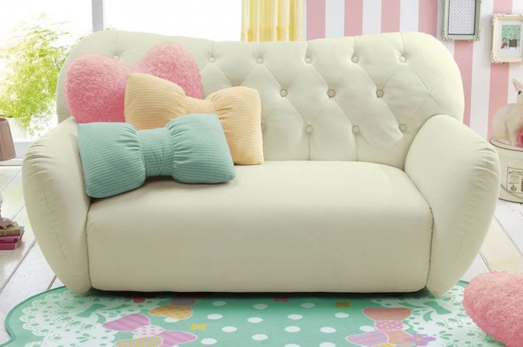 Bow pillows pastel color sofa #sofa #couch #design #furniture #interiordesign #homedecor #decorhomeideas