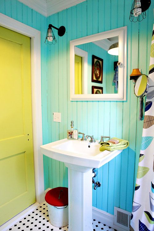 Colorful bathroom design idea #bathroom #bathroomdesign #bathroomideas #bathroomreno #bathroomremodel #decorhomeideas