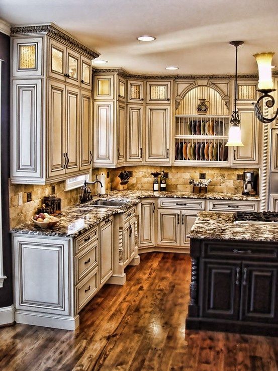 Beautiful wooden floor kitchen idea #kitchen #kitchendesign #floor #wooden #decoratingideas #homedecor #interiordecorating #decorhomeideas 