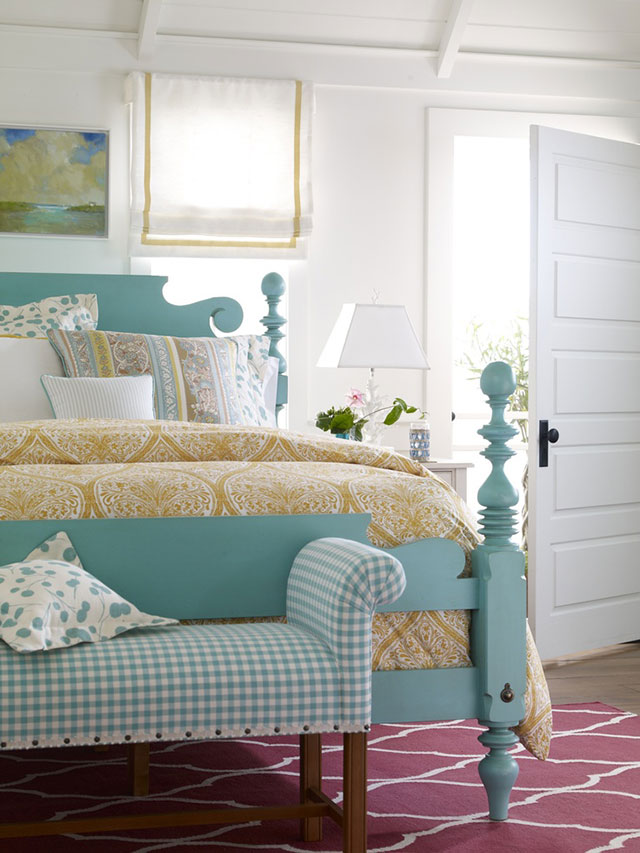 Blue shabby chic headboard idea #headboard #bedroom #homedecor #decoratingideas #decorhomeideas