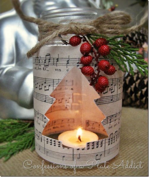 Christmas paper jar candle idea #jars #recycledjars #decoratingideas #homedecor #decorating #diy #home #paperdecor #decorhomeideas