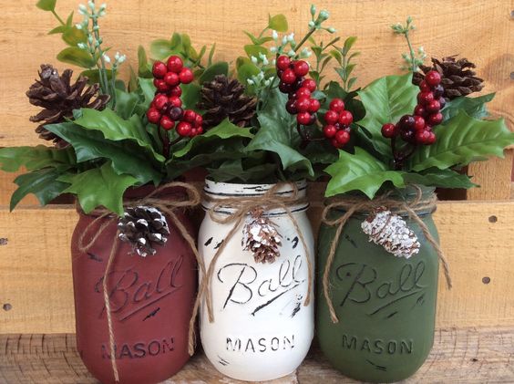 Colorful christmas mason jar set #xmas #x-mas #christmas #christmasdecor #christmasjars #jars #decoration #christmasdecorations #decoratingideas #festive #decorhomeideas