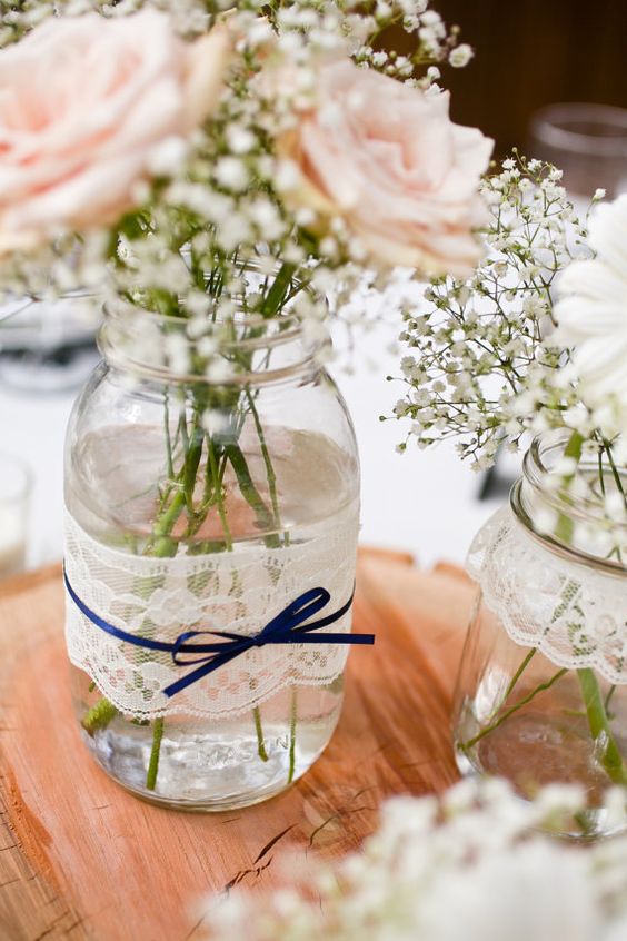 Lace and ribbon jar wedding decor idea #jars #diy #homedecor #wedding #decoratingideas #garden #outdoor #decorhomeideas 