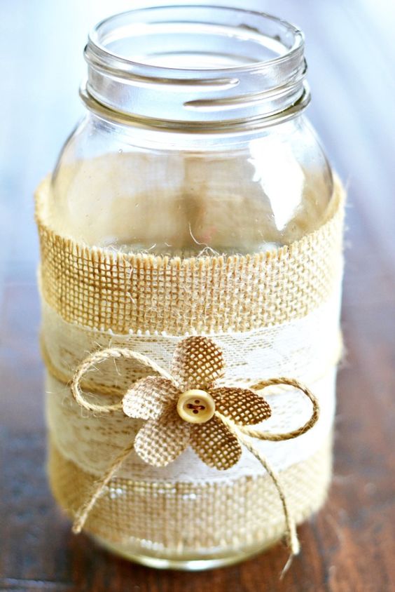 Lovely jar decor idea #jars #recycledjars #decoratingideas #homedecor #decorating #diy #home #decorhomeideas