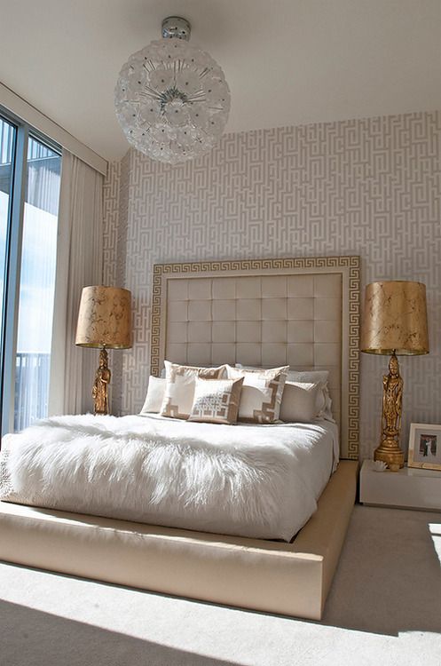 Retro glam headboard idea #headboard #bedroom #homedecor #decoratingideas #decorhomeideas