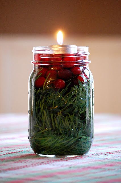 Simple pretty christmas jar idea #xmas #x-mas #christmas #christmasdecor #christmasjars #jars #decoration #christmasdecorations #decoratingideas #festive #decorhomeideas