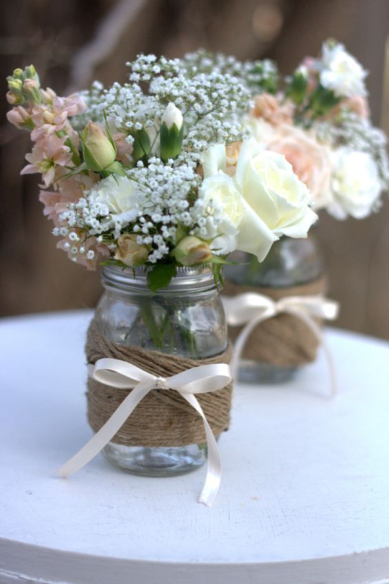 Twine wrapped wedding jar decor idea #jars #diy #homedecor #wedding #decoratingideas #garden #outdoor #decorhomeideas 