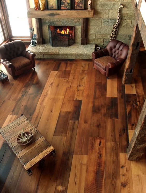 Rustic wood floor decor idea #rustic #rusticdecor #rusticfarmhouse #homedecor #decoratingideas #decorhomeideas