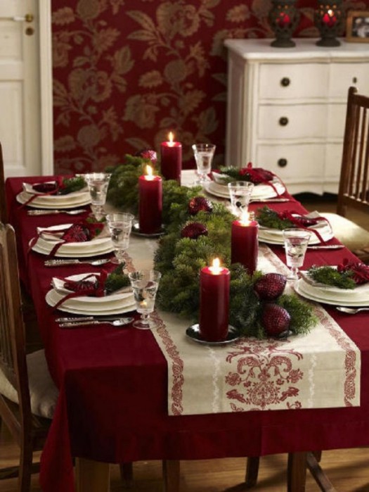 Stylish Christmas table setting idea #xmas #x-mas #christmas #tablesetting #homedecor #decoratingideas #centerpieces #festive #decorhomeideas