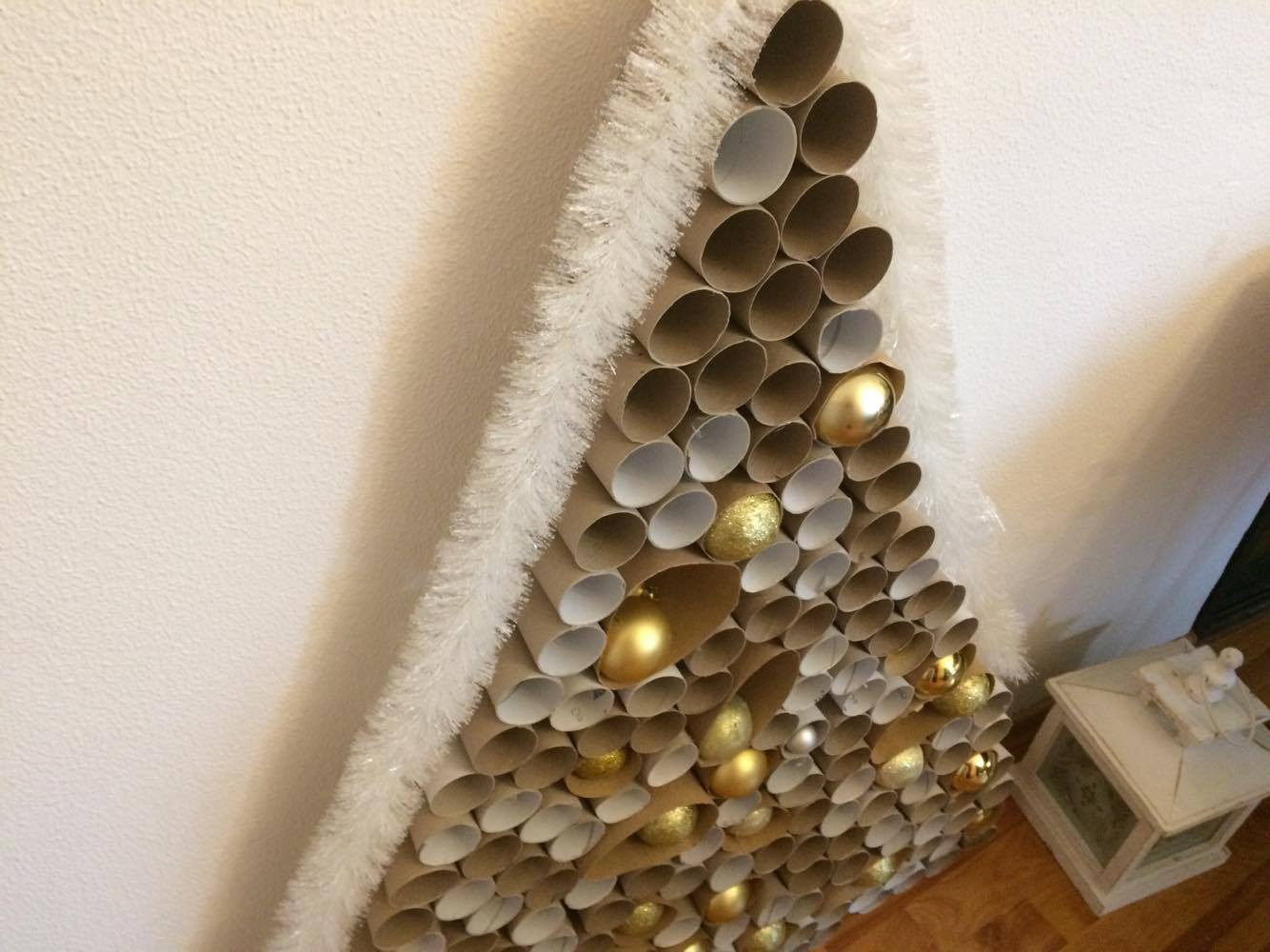 Paper christmas tree #diy #xmas #x-mas #christmas #christmasdecor #decoration #decoratingideas #festive #decorhomeideas