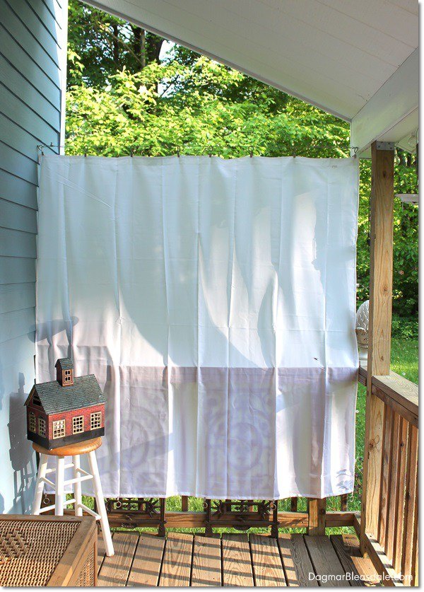 Diy porch curtains with shower liners finished project #diy #diyproject #porch #homedecor #decoratingideas #decorhomeideas #curtain #decor