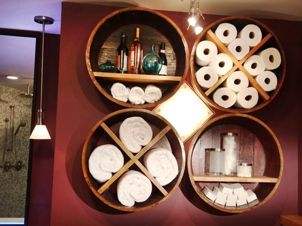 Wine barrel storage idea #winebarrel #repurposed #diy #barrel #decoratingideas #homedecor #decorhomeideas