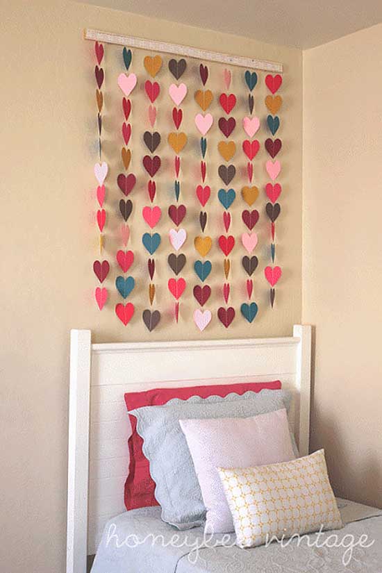 DIY Paper Heart Wall Art #diy #paper #heart #bedroom #teen #decor