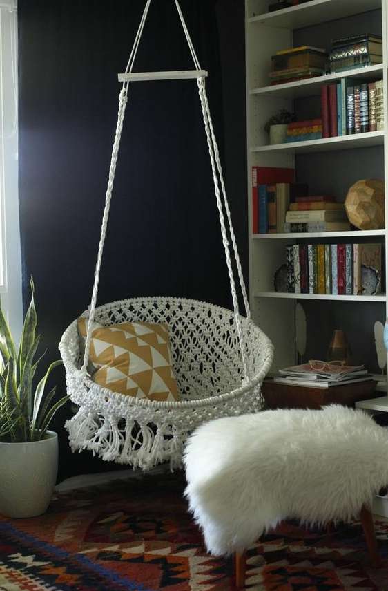 DIY Hanging Macramé Chair Bedroom Teenage Girl #chair #teen #bedroom #decor #hanging