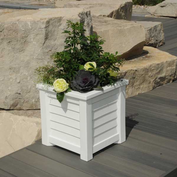 Self watering flowerpot planter #flowerpot #planter #gardens #gardenideas #gardeningtips #decorhomeideas