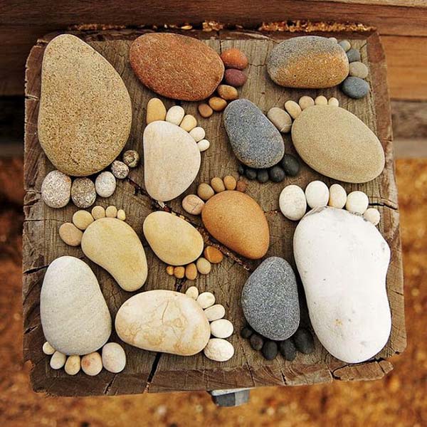 Bare foot stone decoration #gardens #gardening #gardenideas #gardeningtips #decorhomeideas