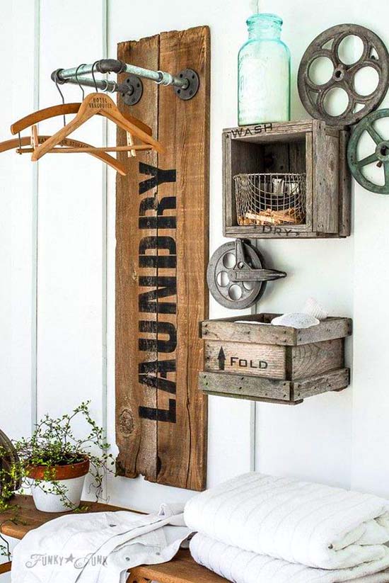 Laundry stencil and old wooden crates farmhouse decor #farmhouse #stencil #farmhousedecor #storage #organization #farmhousestorage #decorhomeideas