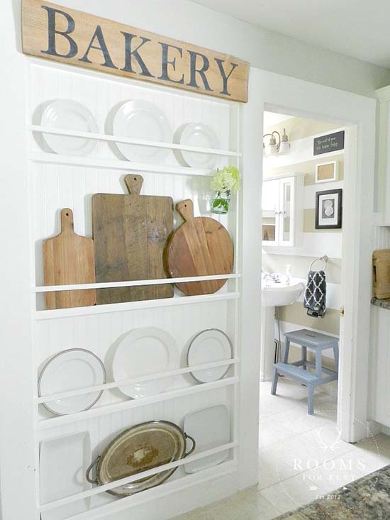 Wall to plate rack #farmhouse #rack #farmhousedecor #storage #organization #farmhousestorage #decorhomeideas