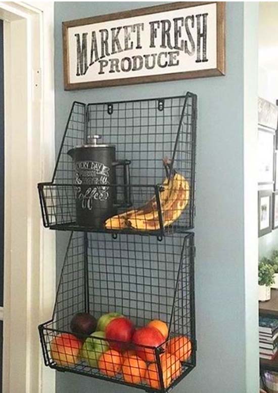 Wire mesh storage baskets #farmhouse #farmhousedecor #storage #organization #farmhousestorage #decorhomeideas