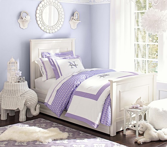 Classic purple bedroom for teenage girl #purplebedroom #teenbedroom #girlbedroom #bedroom #homedecor #decorhomeideas