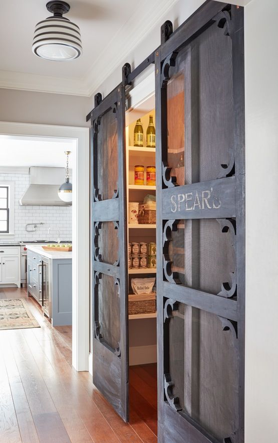 Farmhouse kitchen decor pantry barn doors #farmhousekitchen #farmhouse #farmhousedecor #kitchen #homedecor #decorhomeideas