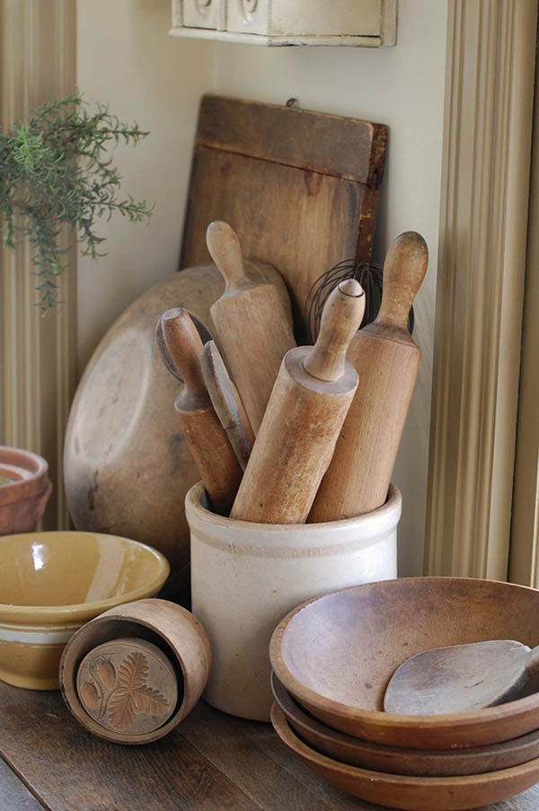 Farmhouse kitchen decor utensils #farmhousekitchen #farmhouse #farmhousedecor #kitchen #homedecor #decorhomeideas