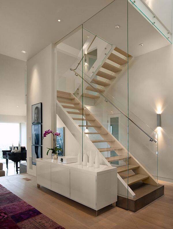 Glass railing staircase #staircase #stairway #stairs #staircaseideas #decorhomeideas