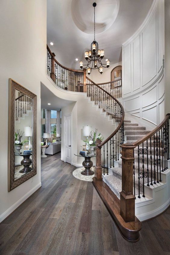 Great foyer staircase #staircase #stairway #stairs #staircaseideas #decorhomeideas