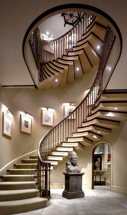 Luxury staircase #staircase #stairway #stairs #staircaseideas #decorhomeideas