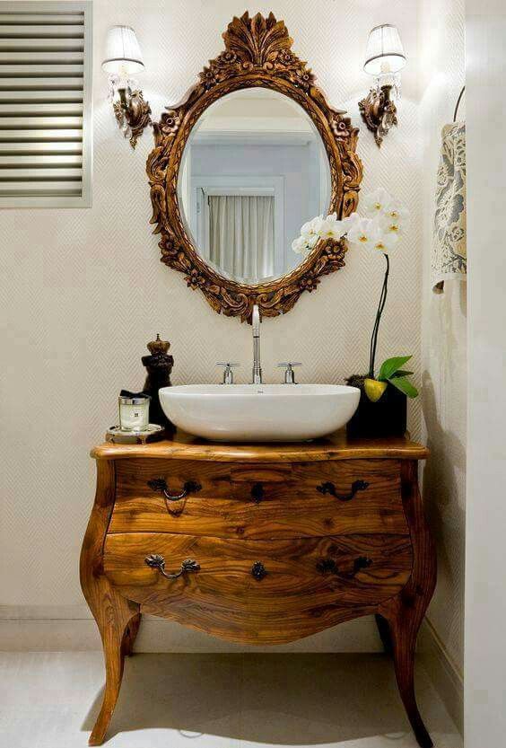 Rustic wooden vanity for small bathroom #vanity #bathroomvanity #vanityideas #bathroom #bathroomideas #storage #organization #decorhomeideas