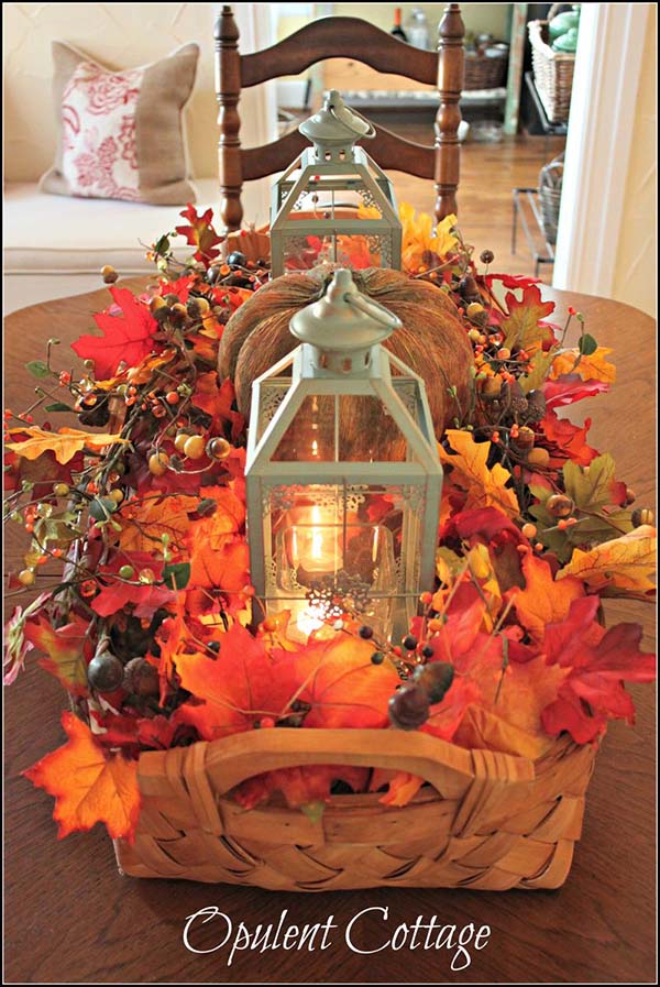 DIY Fall centerpiece harvest basket #fallcenterpiece #falldecor #diy #falldecoration #thanksgiving #decorhomeideas