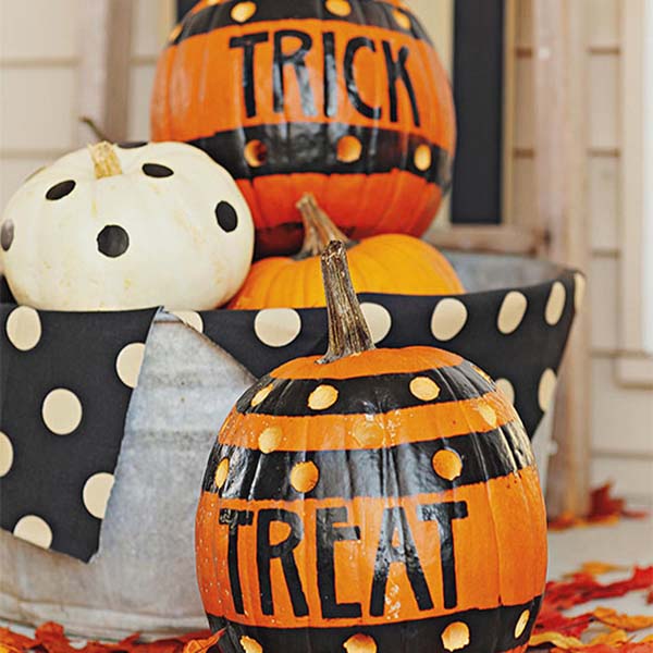 DIY Halloween decorations Spooky style Pumpkins #halloweendecorations #halloween #diyhalloween #halloweendecor #decorhomeideas