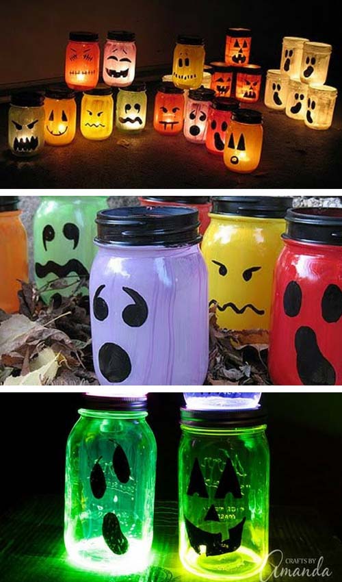 Halloween decorated jars #halloweendecorations #halloween #diyhalloween #halloweendecor #decorhomeideas