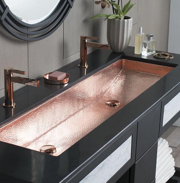 Copper trough bathroom sink #troughsink #bathroomsink #bathroom #sink #sinkmaterial #decorhomeideas