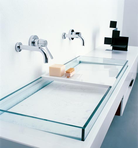 Glass trough bathroom sink #troughsink #bathroomsink #bathroom #sink #sinkmaterial #decorhomeideas