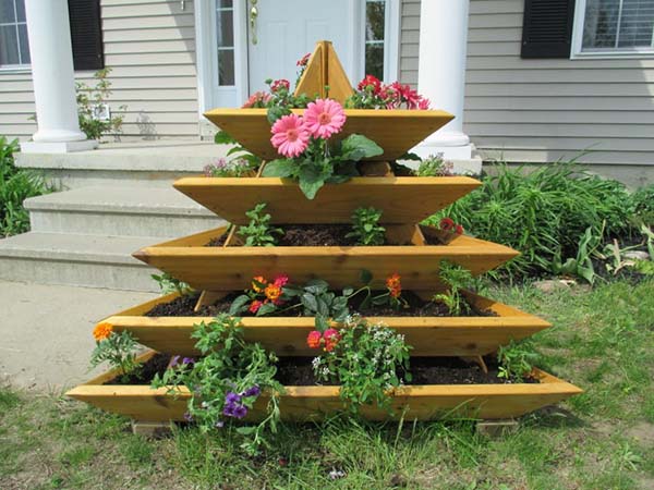 Pyramid tiered planter #tieredplanter #flowerplanter #planter #flowerpot #decorhomeideas