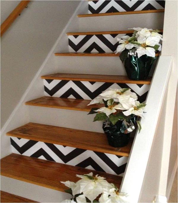 Stairs decoration with flowers #staircase #stairs #stairway #stairsdecoration #homedecor #decorhomeideas