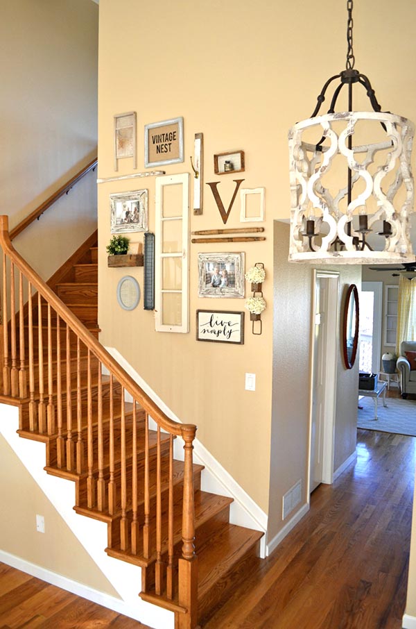 Vintage stairs decoration #staircase #stairs #stairway #stairsdecoration #homedecor #decorhomeideas