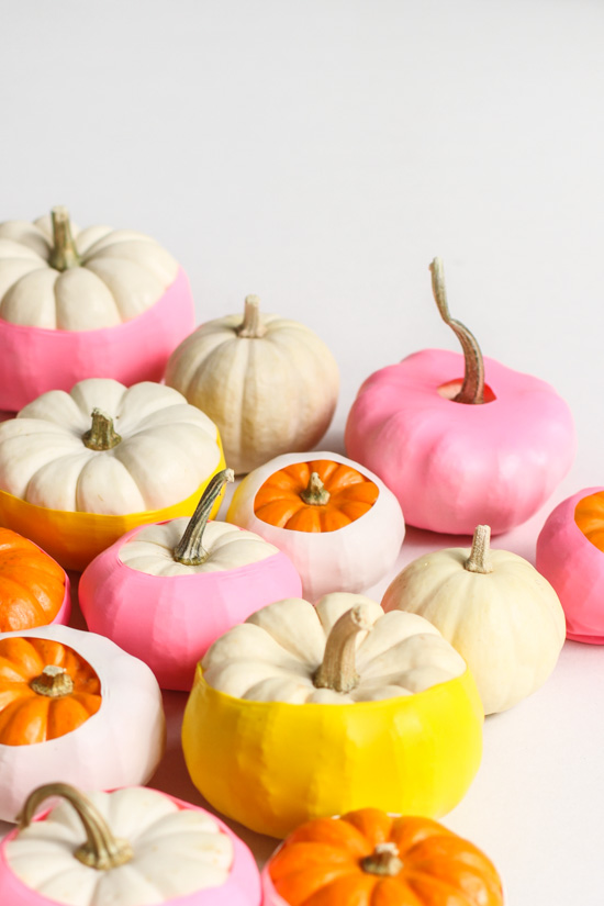 Balloon dipped pumpkins #pumpkin #falldecor #nocarve #homedecor #decorhomeideas