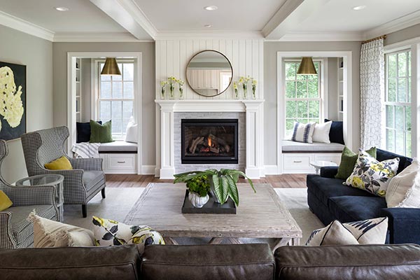 Beach house fireplace mantel with windows #fireplacemantel #fireplace #mantel #homedecor #decorhomeideas