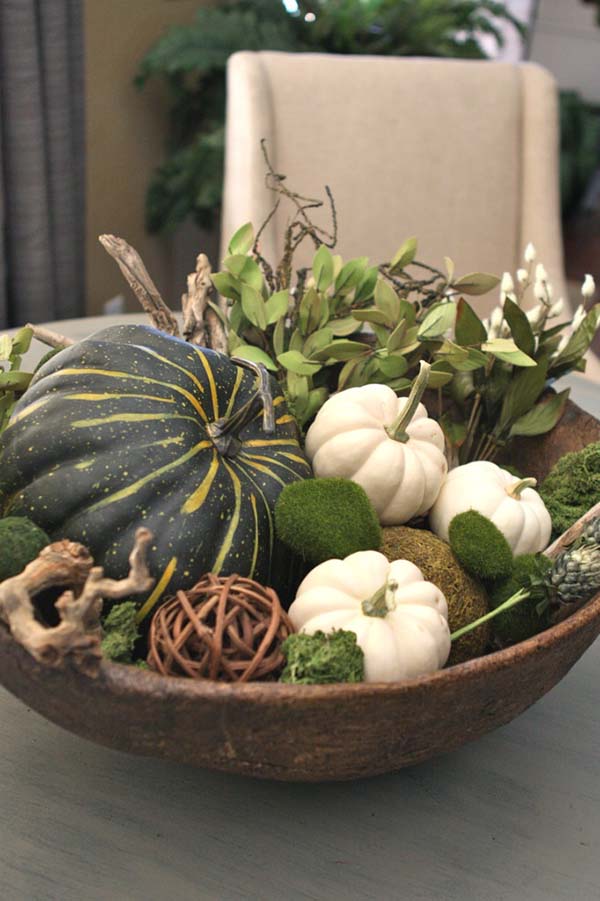 Bowl with pumpkins #pumpkindecor #centerpiece #falldecor #decorhomeideas